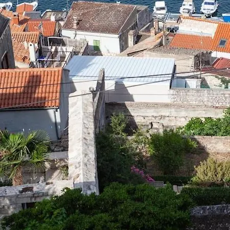 Best Sea View - In Old Town Apartment