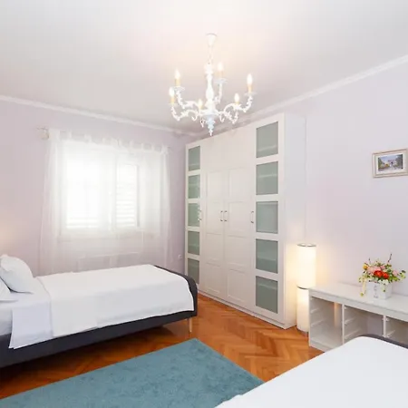 Apartment Best Sea View - In Old Town Sibenik