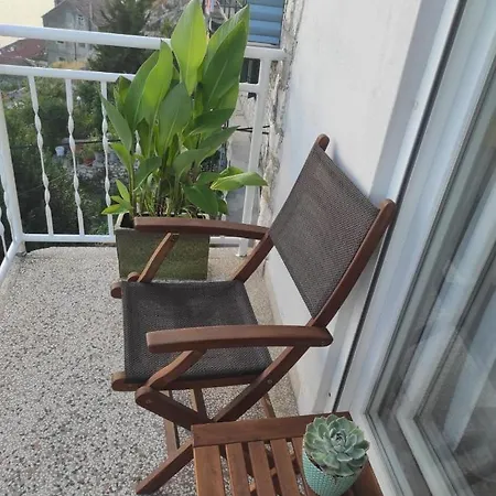 Best Sea View - In Old Town Apartment